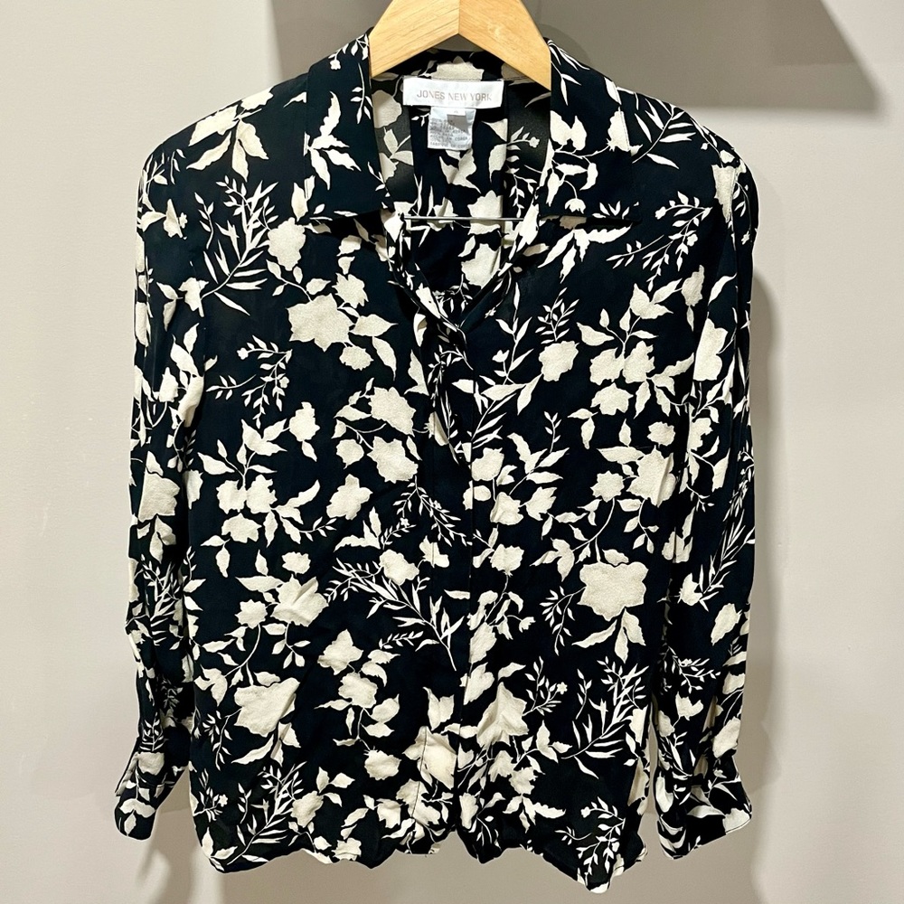 Vintage Jones New York 100% Silk Blouse Sz 4